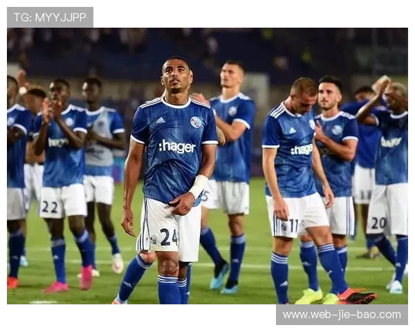 解析斯特拉斯堡高位逼抢战术，对阵巴黎一役执行效果显著