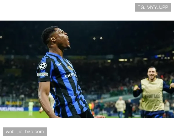 邓弗里斯借助新技术缩短康复周期，脚踝状况已恢复良好